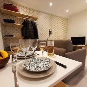 Appartement #2 # Place Charmante, Toulon